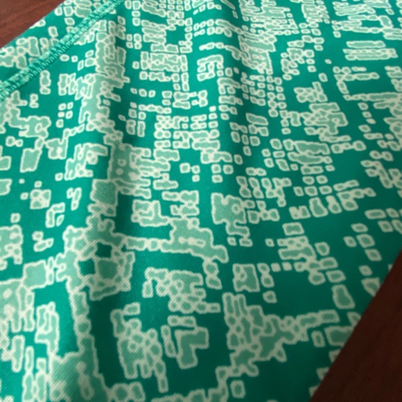 Capri Leggings - Picture 3 of 6